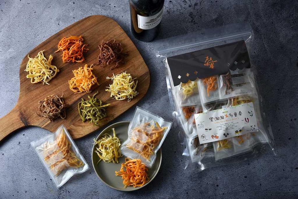 ▲原味千尋的乳酪絲，獲多項美食評鑑大獎、伴手禮獎項肯定，多元口味也受到廣大消費者歡迎。不僅擁有百貨專櫃門市，還是知名團購零食。